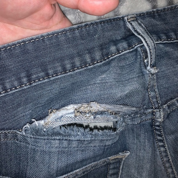 Men’s Levi’s Jeans - Picture 6 of 10